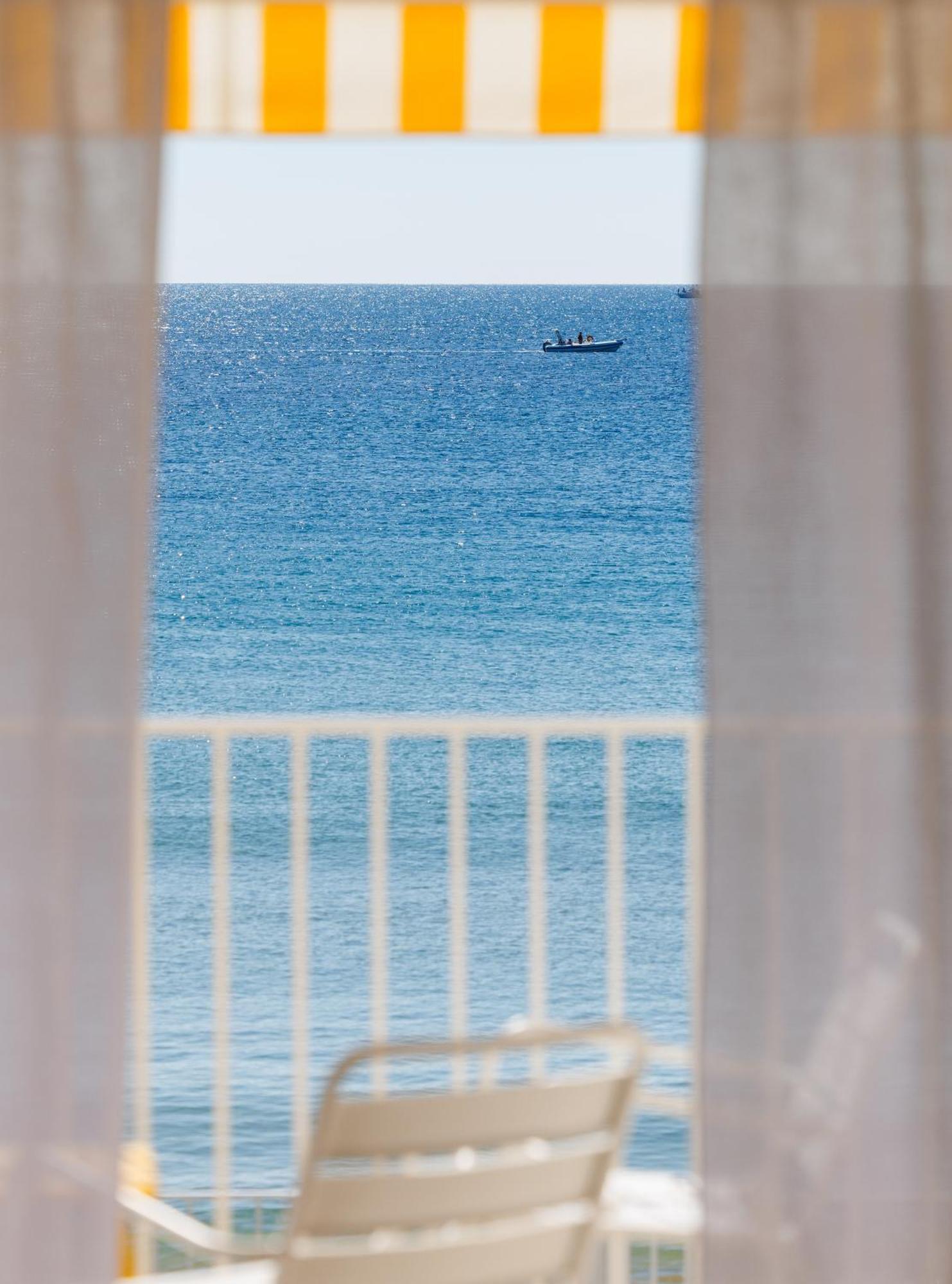 Belle Vue Hotel Cavalaire-sur-Mer Ngoại thất bức ảnh