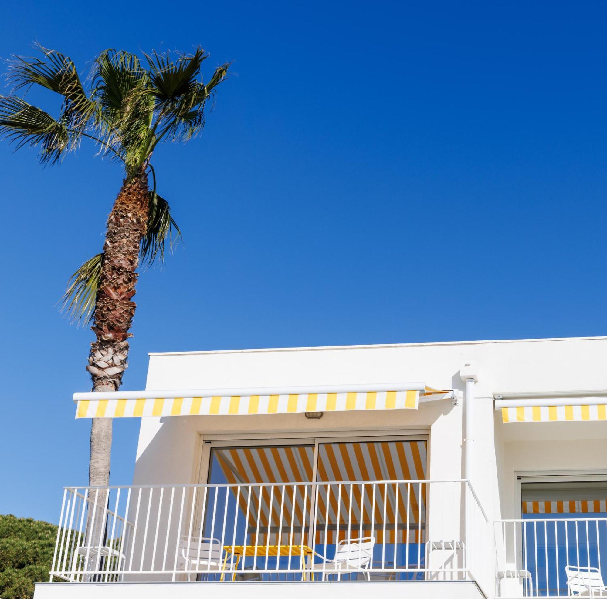 Belle Vue Hotel Cavalaire-sur-Mer Ngoại thất bức ảnh